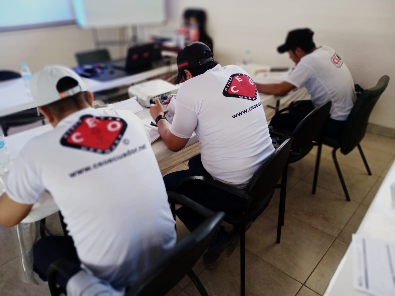 Personal durante una evaluación de certificación
